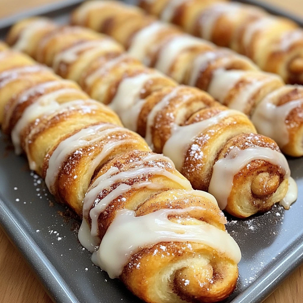 Heavenly Cinnamon Roll Breadtwists