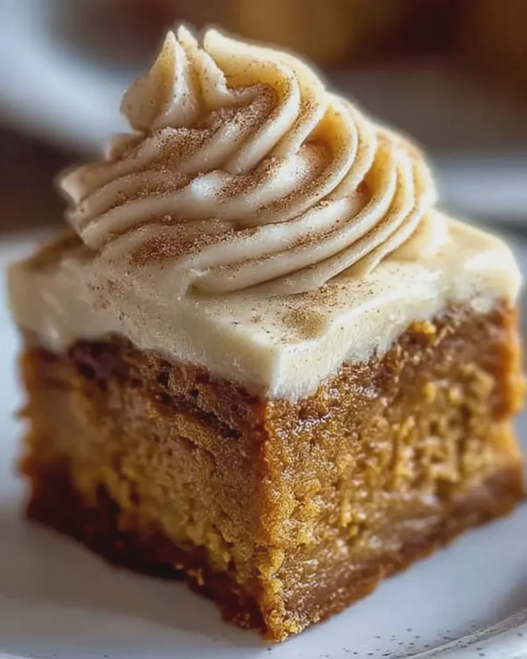 Pumpkin Spice Gooey Cake