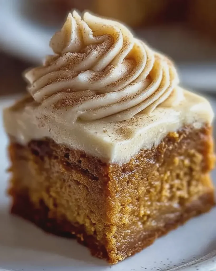Pumpkin Spice Gooey Cake