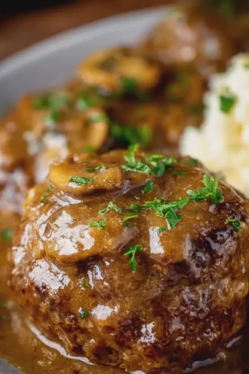 Slow Cooker Salisbury Steak with Creamy Gravy